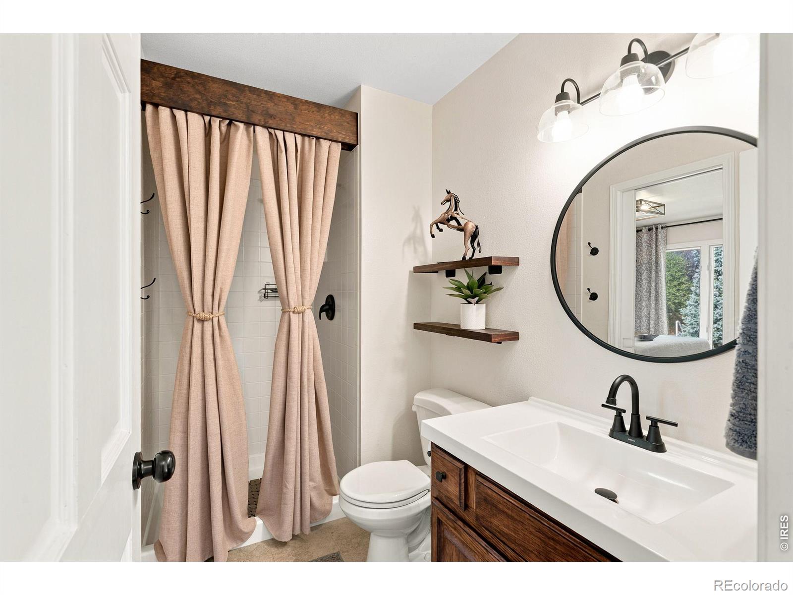 MLS Image #17 for 1031  battsford circle,fort collins, Colorado