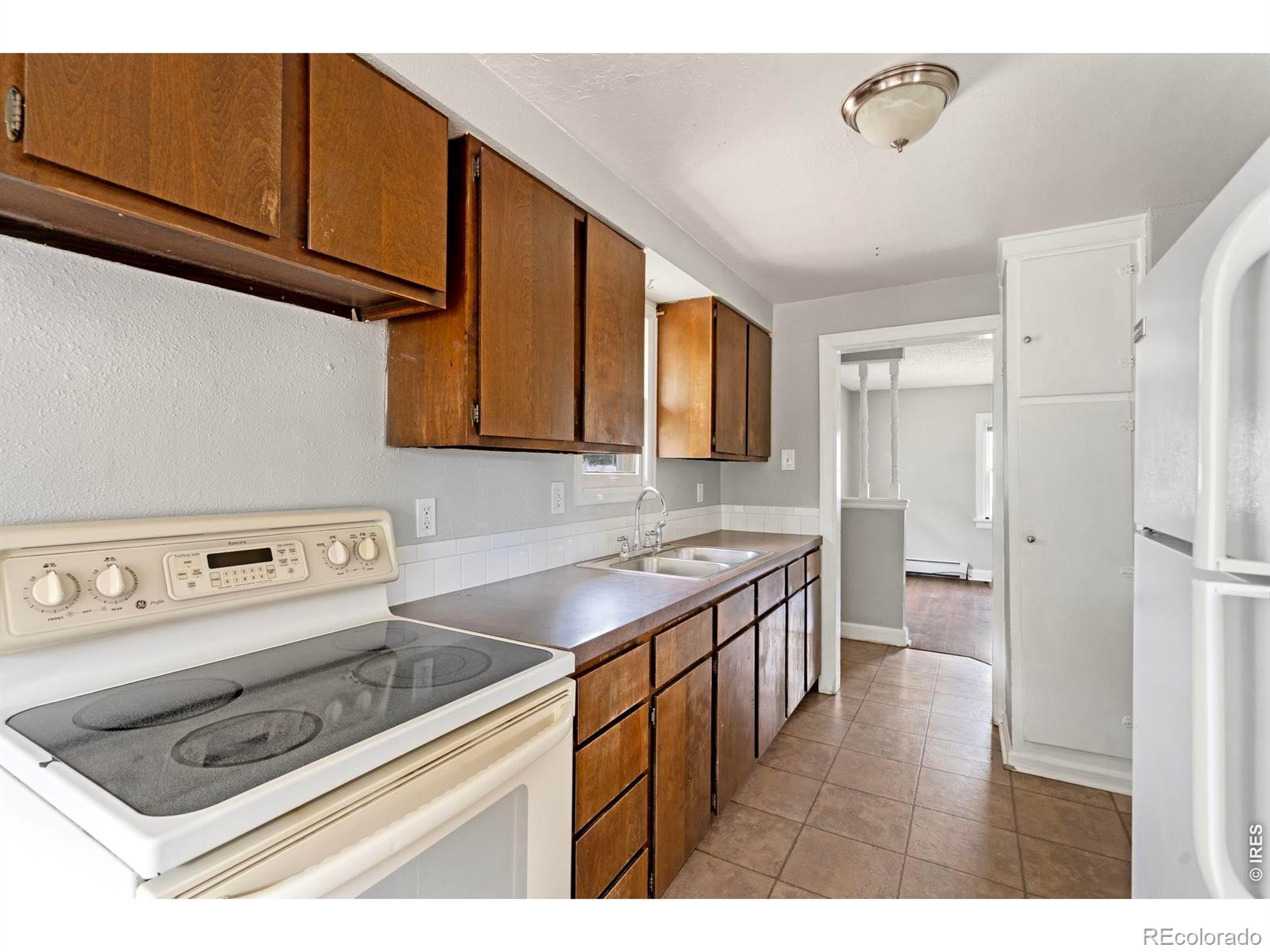 MLS Image #8 for 2208  9th avenue,greeley, Colorado
