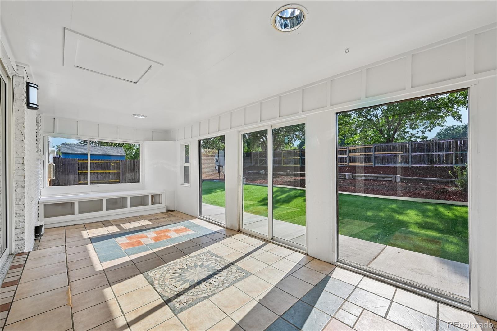 MLS Image #16 for 3145 s akron street,denver, Colorado