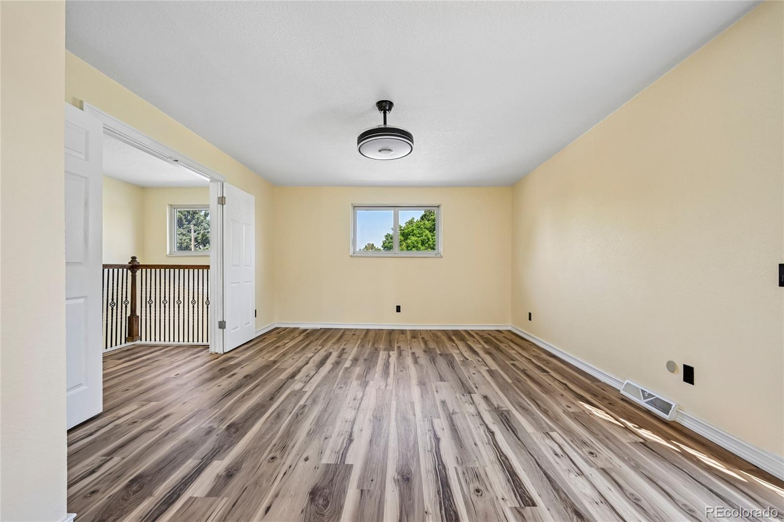 MLS Image #19 for 3145 s akron street,denver, Colorado