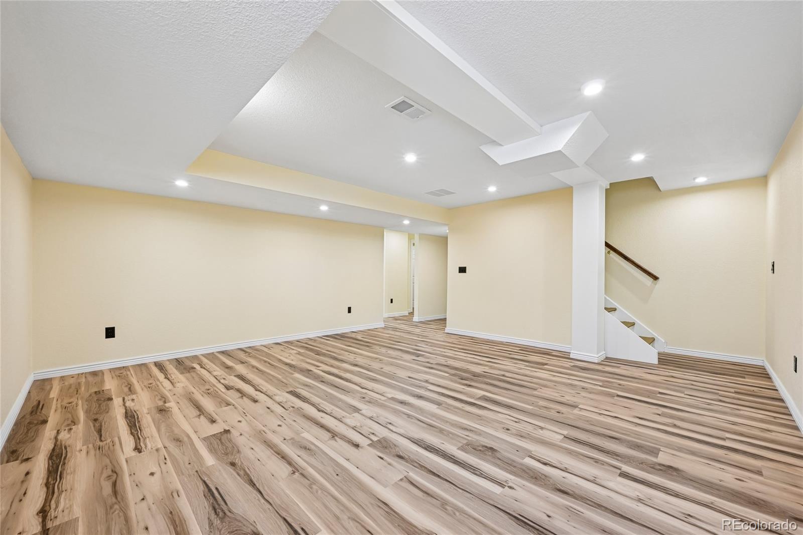 MLS Image #29 for 3145 s akron street,denver, Colorado