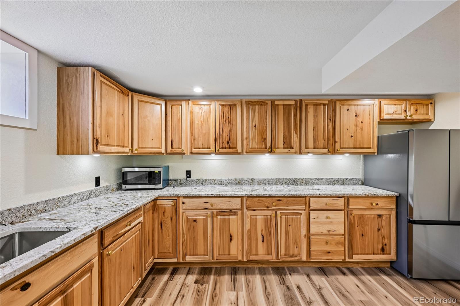 MLS Image #32 for 3145 s akron street,denver, Colorado