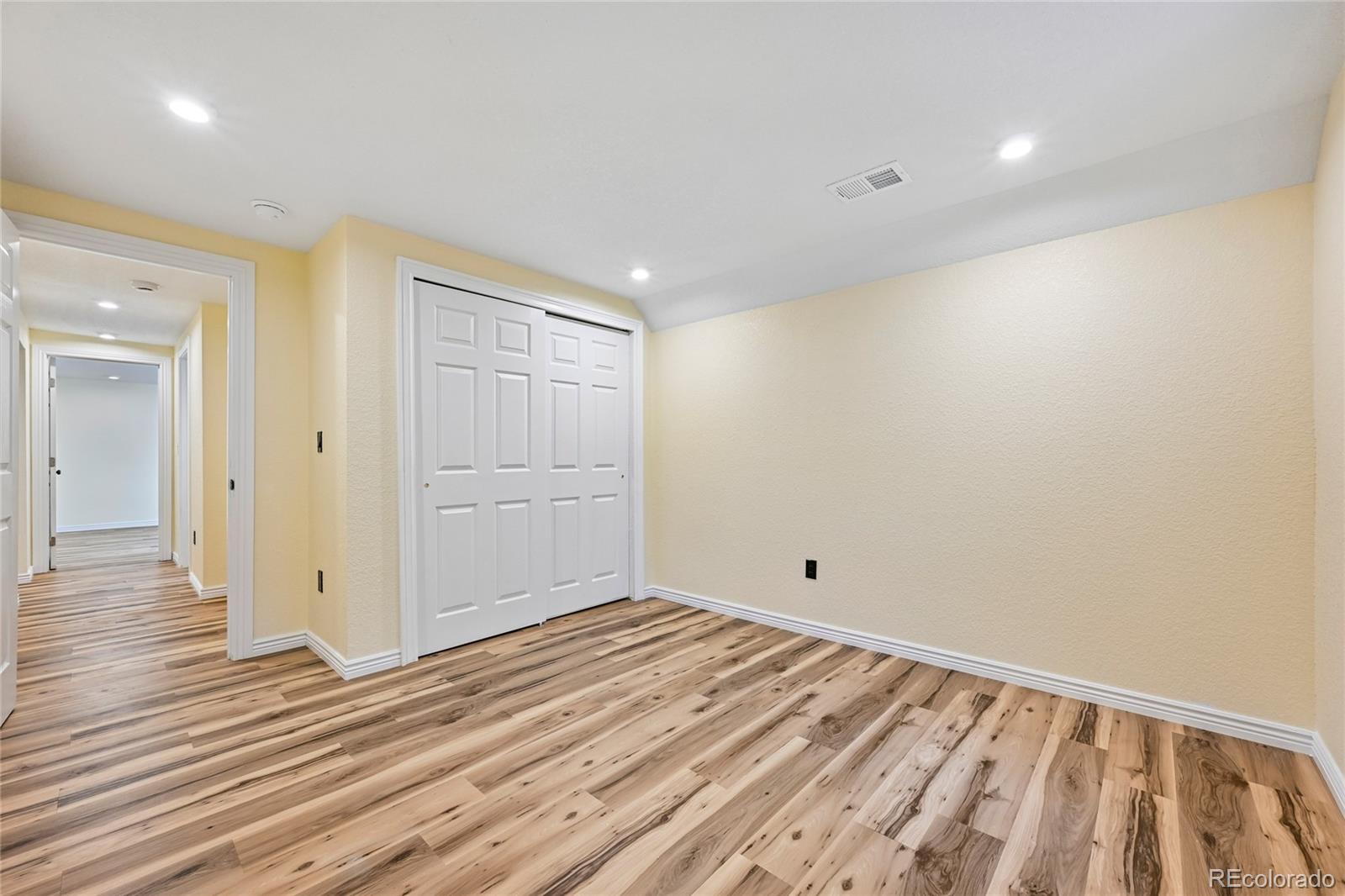 MLS Image #34 for 3145 s akron street,denver, Colorado