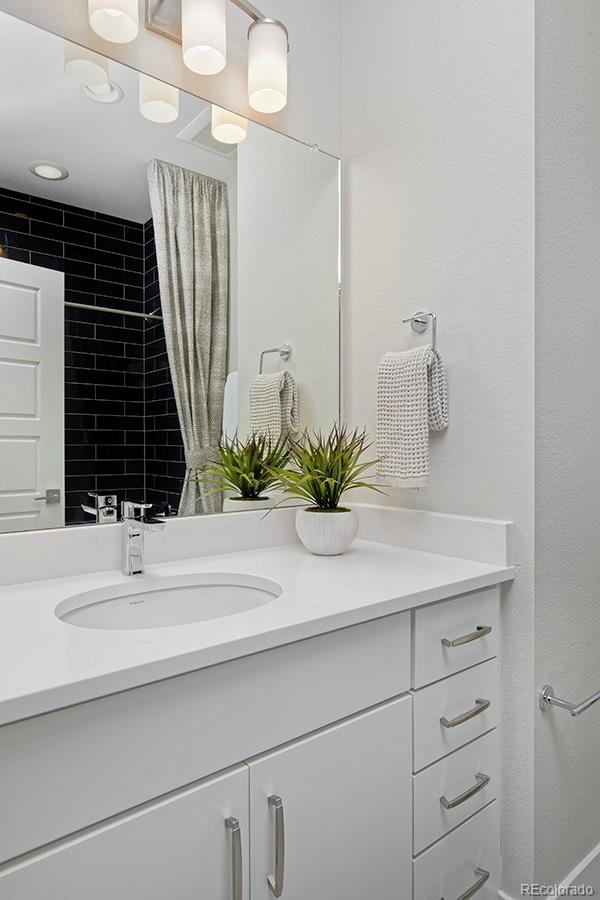 MLS Image #12 for 3141 w bates avenue,denver, Colorado