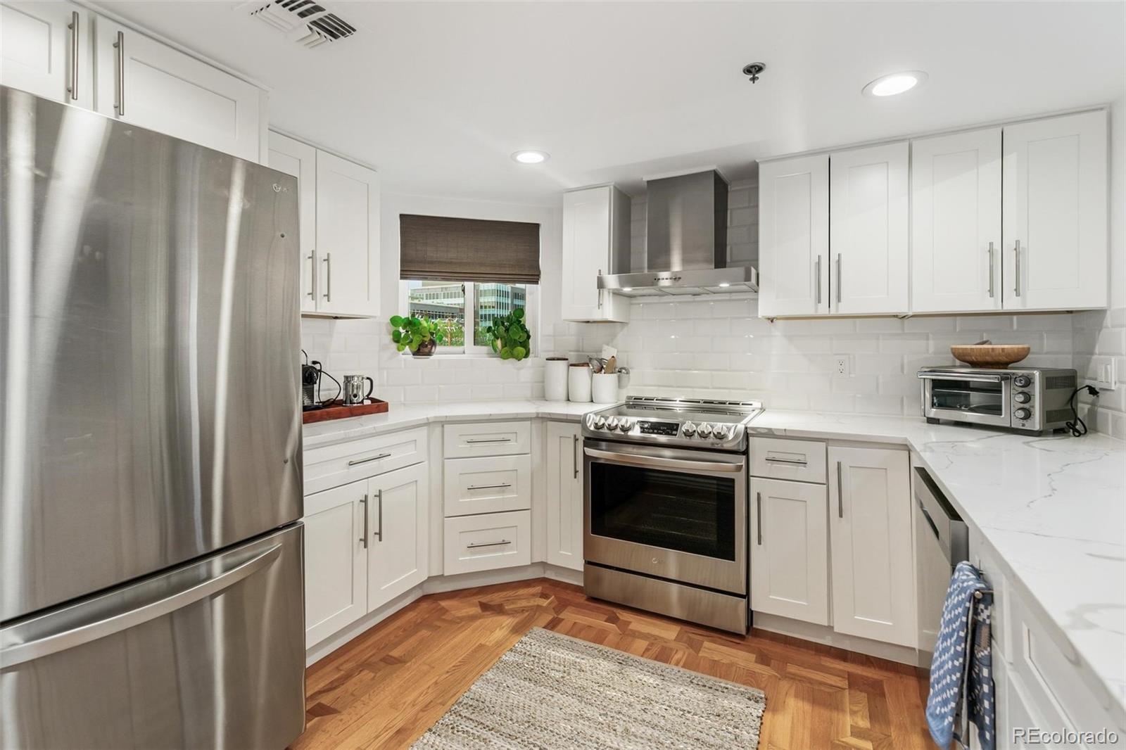MLS Image #16 for 350  detroit street,denver, Colorado