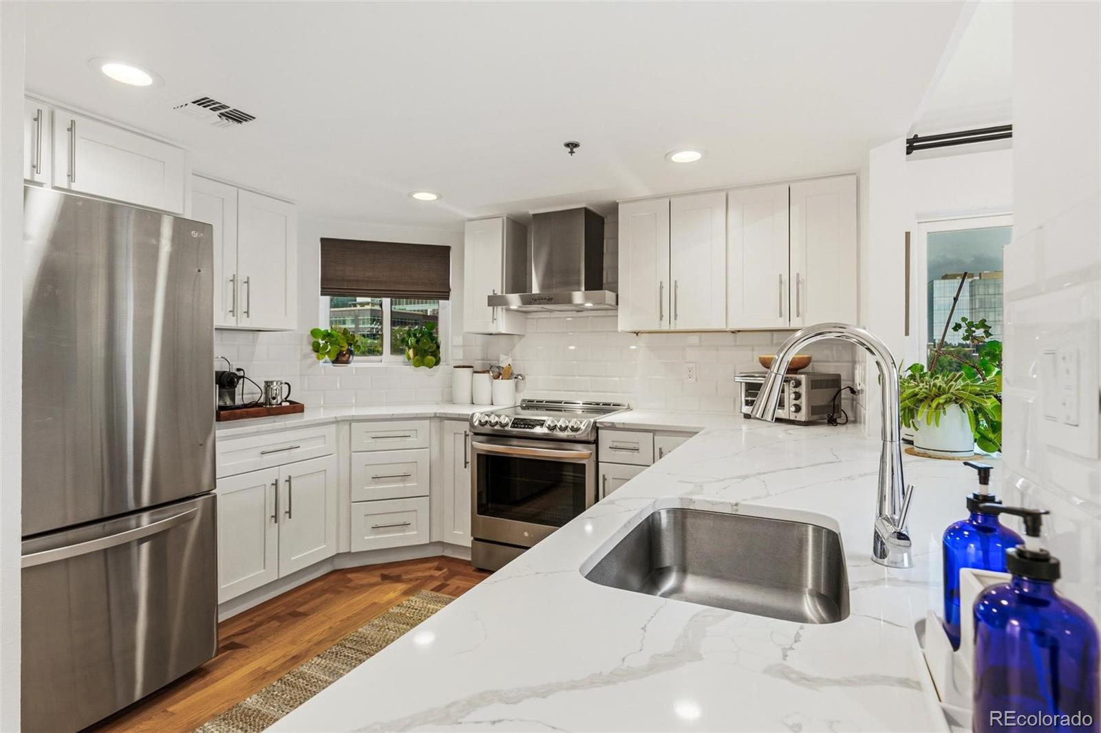 MLS Image #18 for 350  detroit street,denver, Colorado