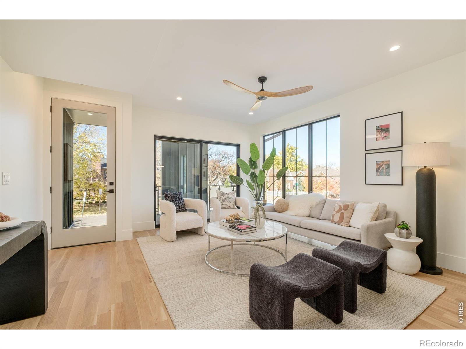 MLS Image #10 for 570  cook street,denver, Colorado