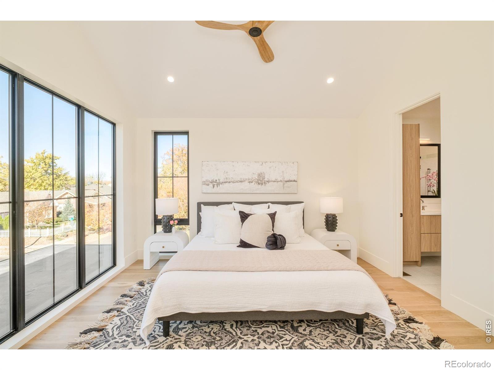 MLS Image #16 for 570  cook street,denver, Colorado