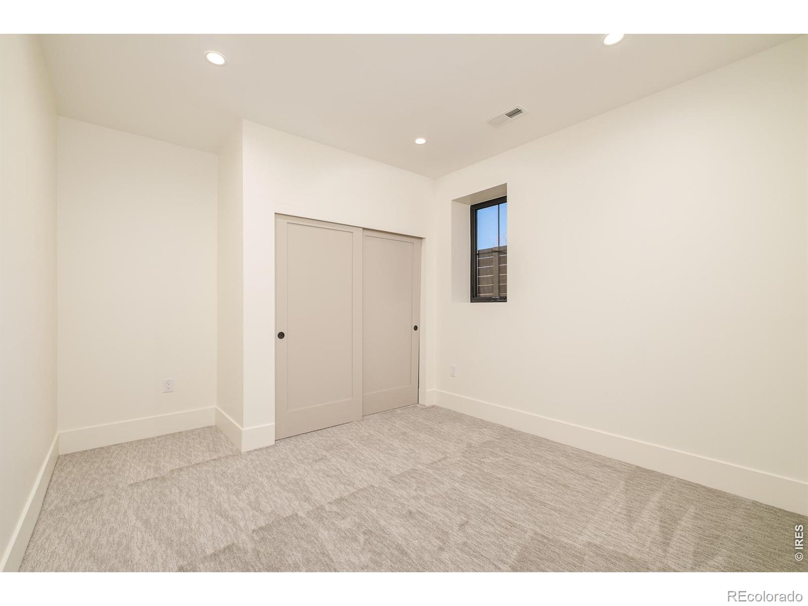 MLS Image #28 for 570  cook street,denver, Colorado