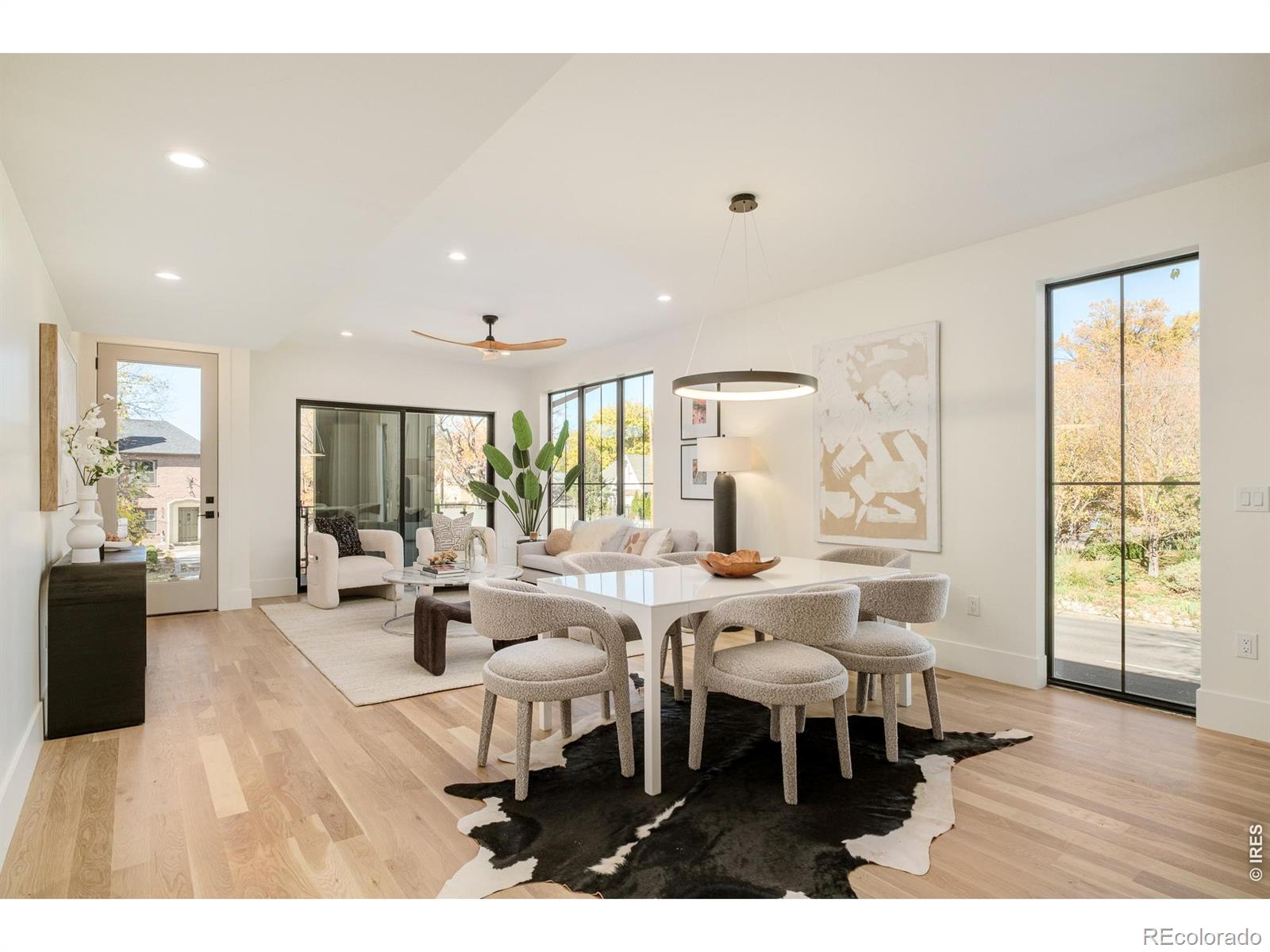 MLS Image #8 for 570  cook street,denver, Colorado