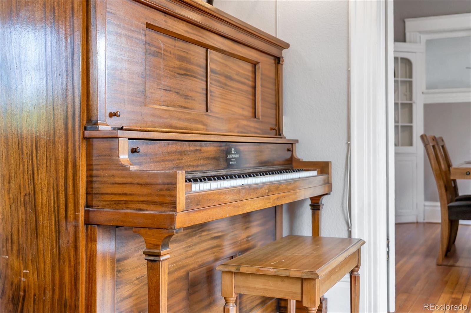 MLS Image #11 for 38 w byers place,denver, Colorado