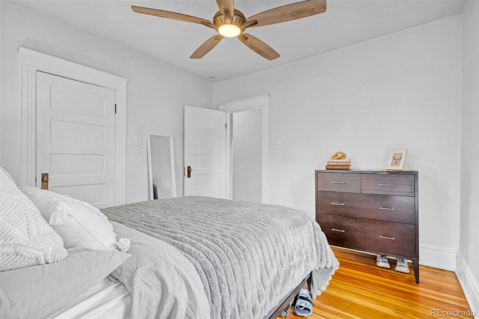 MLS Image #29 for 38 w byers place,denver, Colorado