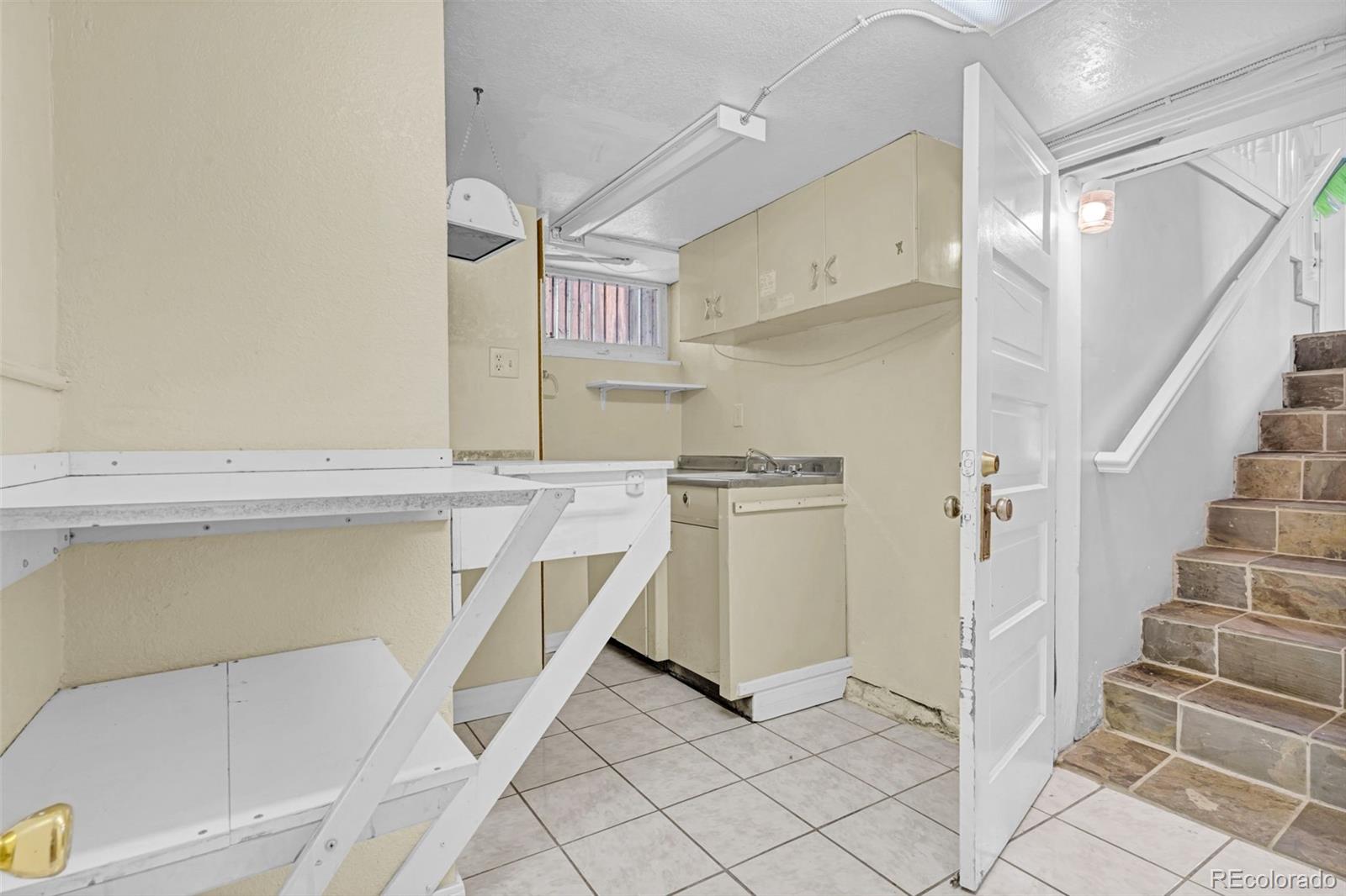 MLS Image #37 for 38 w byers place,denver, Colorado