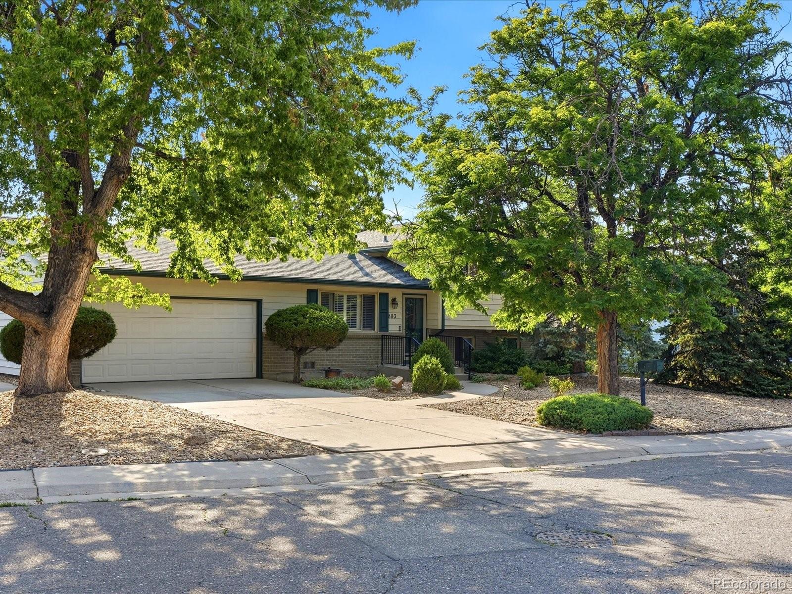 MLS Image #0 for 893 s oswego court,aurora, Colorado