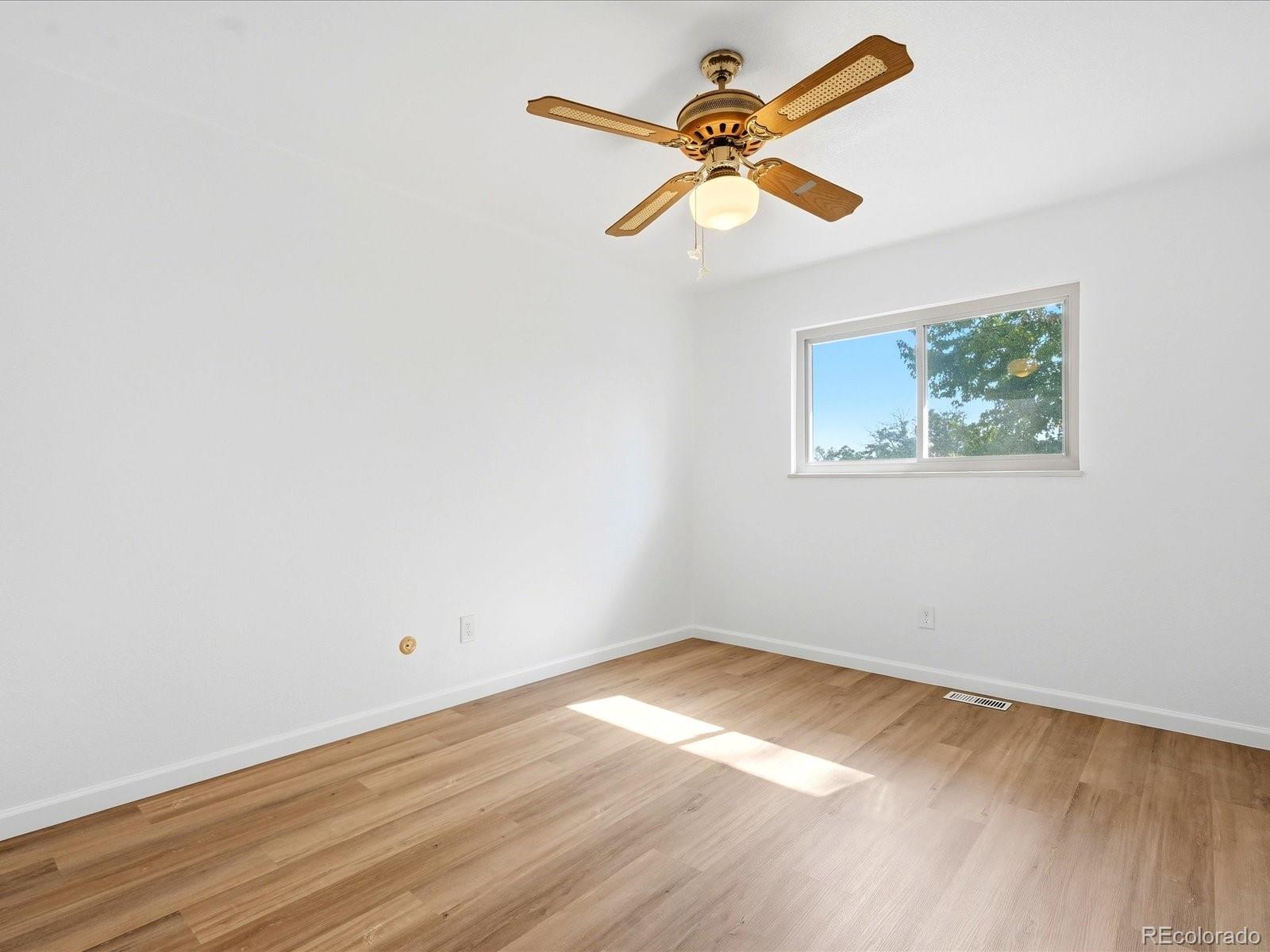 MLS Image #27 for 893 s oswego court,aurora, Colorado