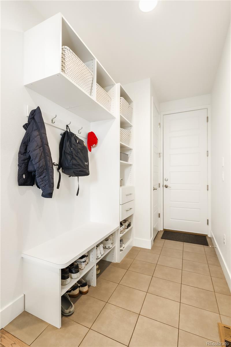 MLS Image #17 for 8233  beekman place,denver, Colorado