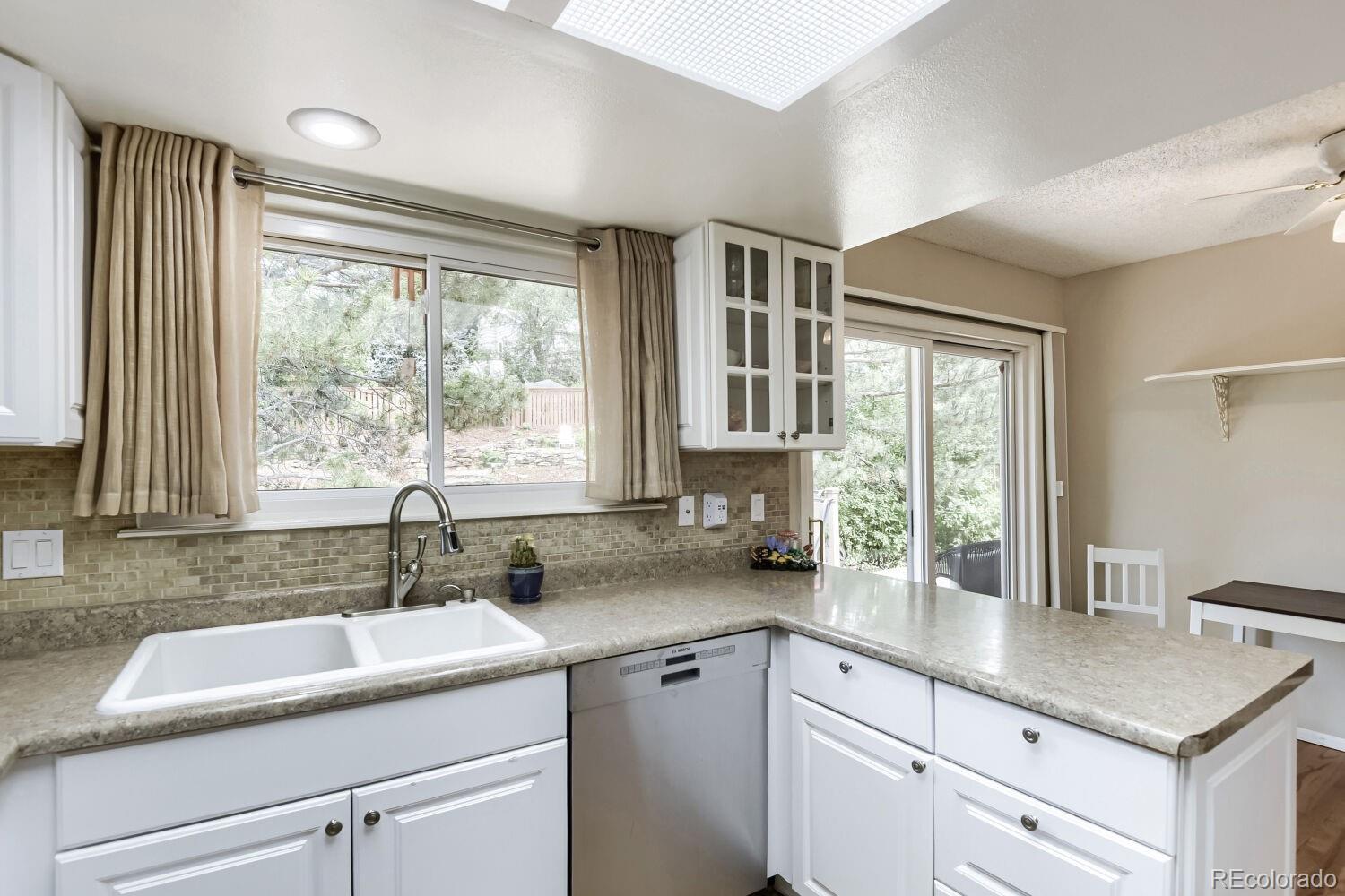 MLS Image #10 for 9062  woodland drive,littleton, Colorado