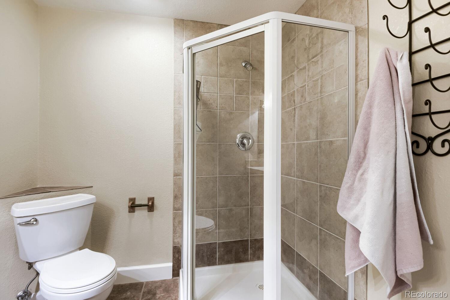 MLS Image #26 for 9062  woodland drive,littleton, Colorado