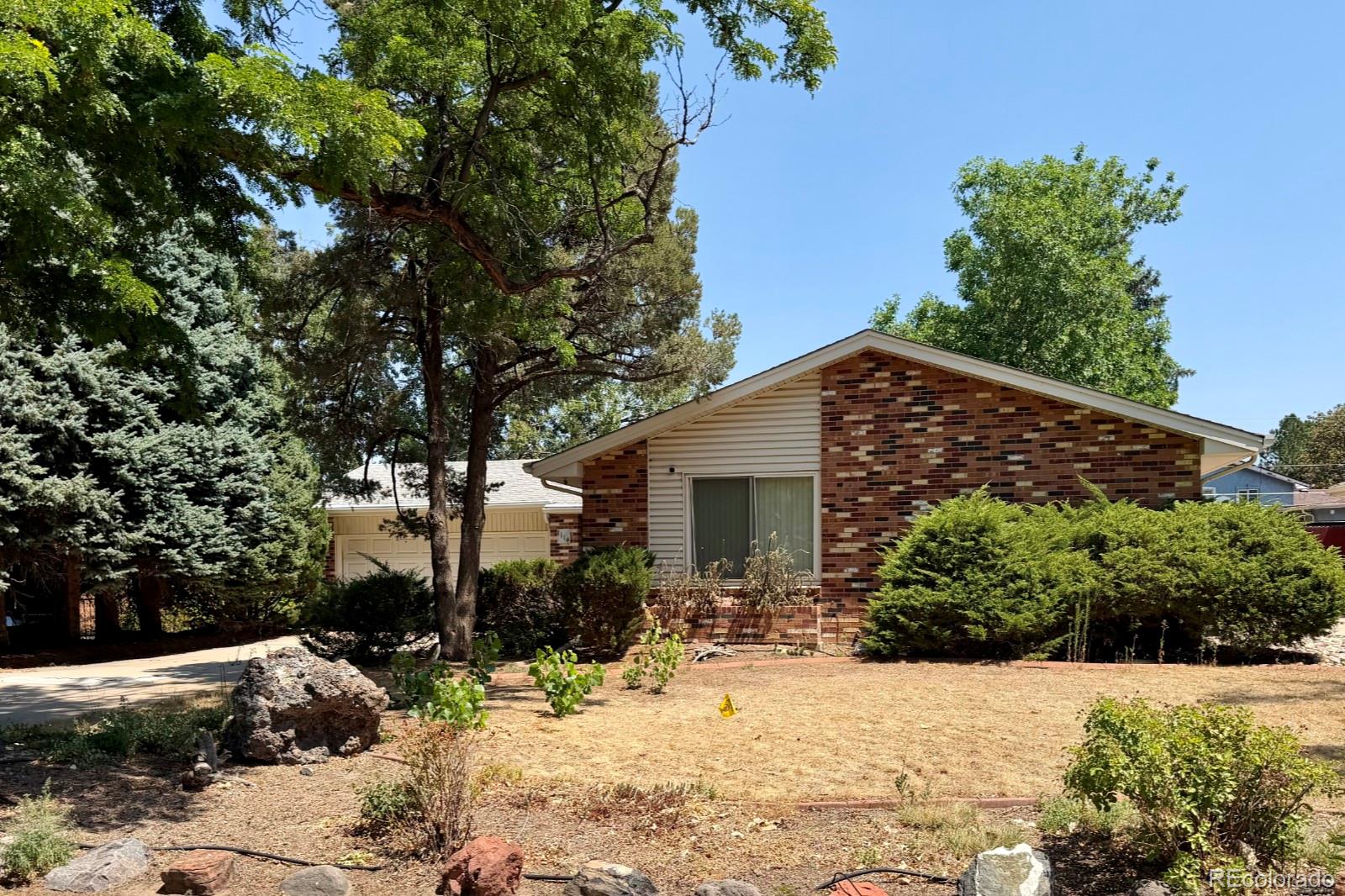 MLS Image #1 for 1114 s oakland street,aurora, Colorado