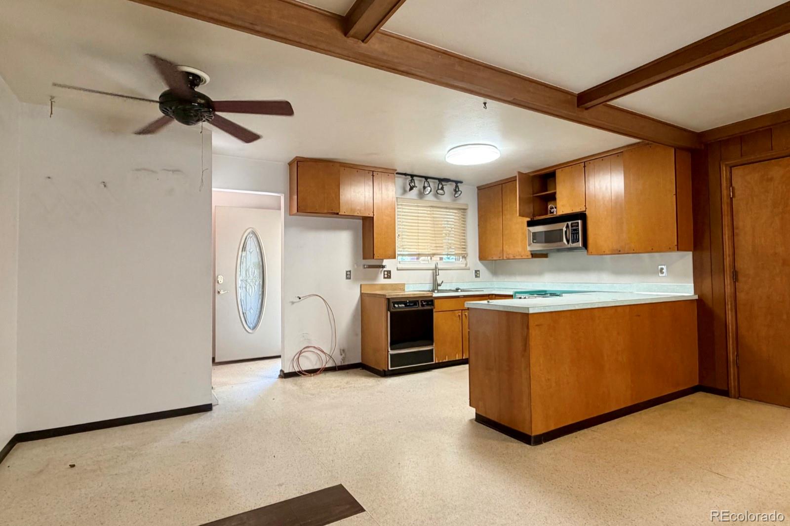 MLS Image #4 for 1114 s oakland street,aurora, Colorado