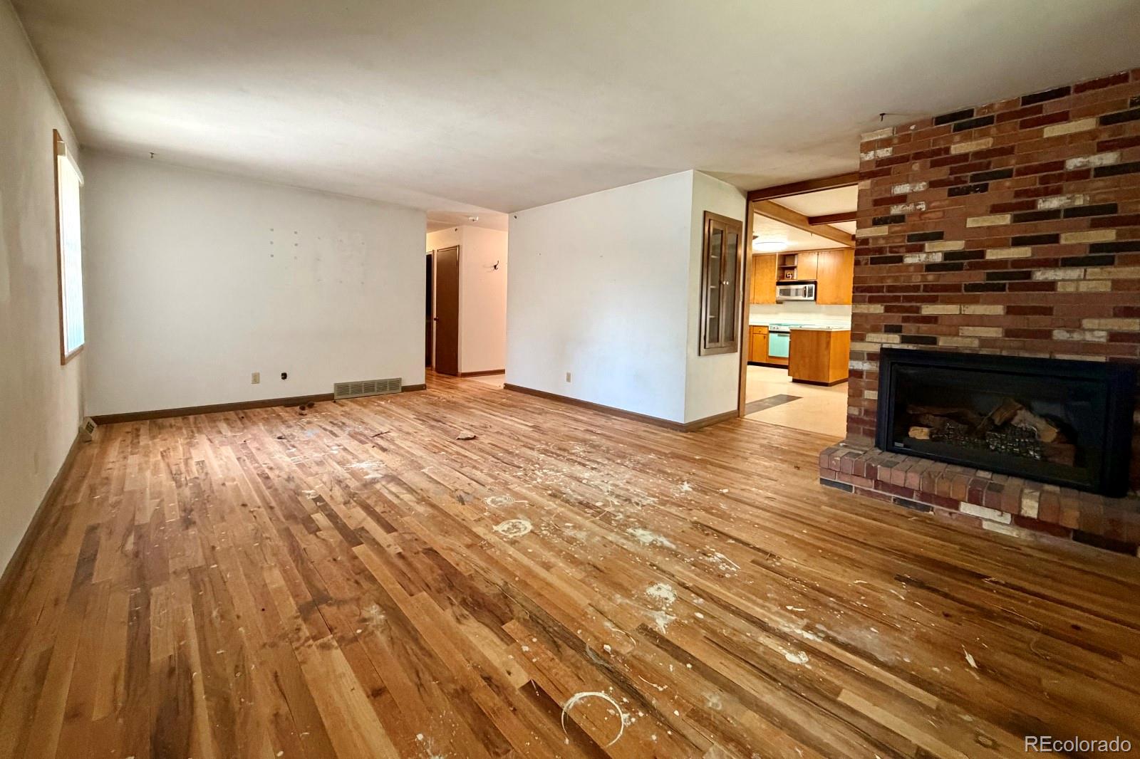 MLS Image #7 for 1114 s oakland street,aurora, Colorado