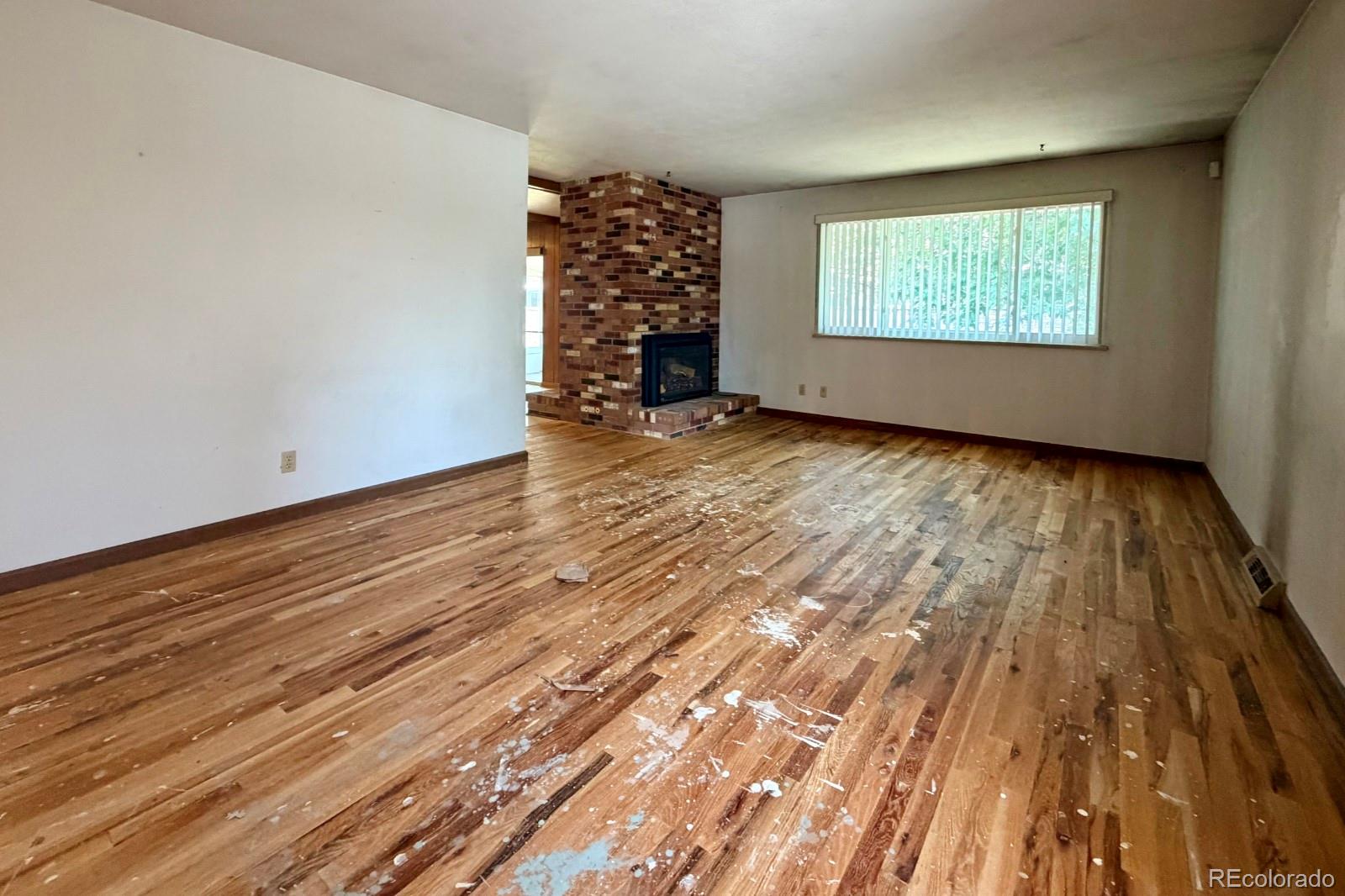 MLS Image #8 for 1114 s oakland street,aurora, Colorado