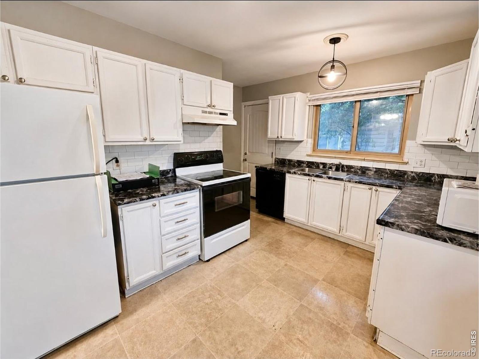 MLS Image #5 for 2503  16th avenue,greeley, Colorado