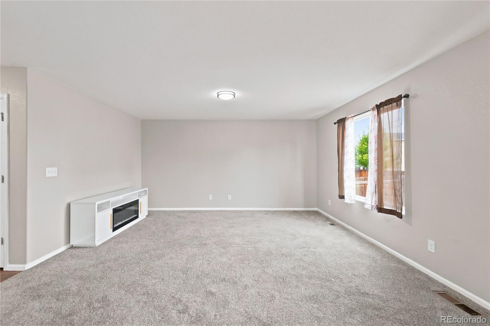 MLS Image #6 for 47363  lilac avenue,bennett, Colorado