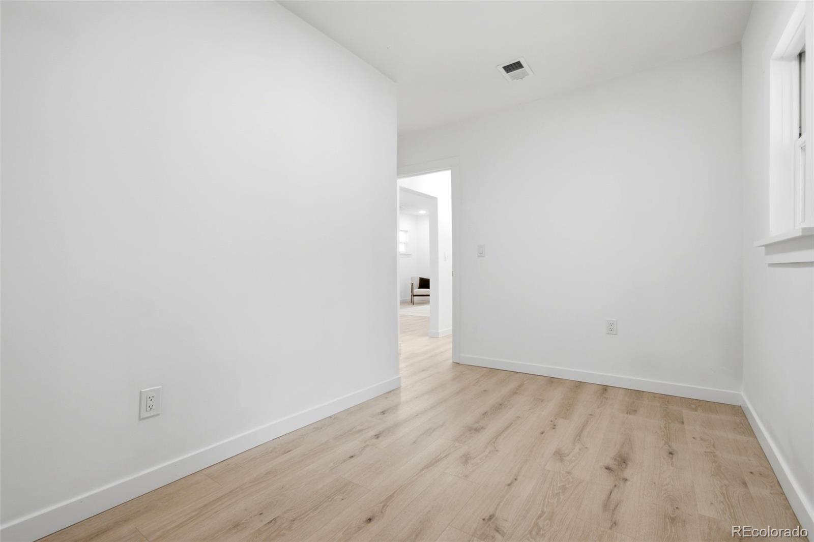 MLS Image #17 for 2258 s corona street,denver, Colorado