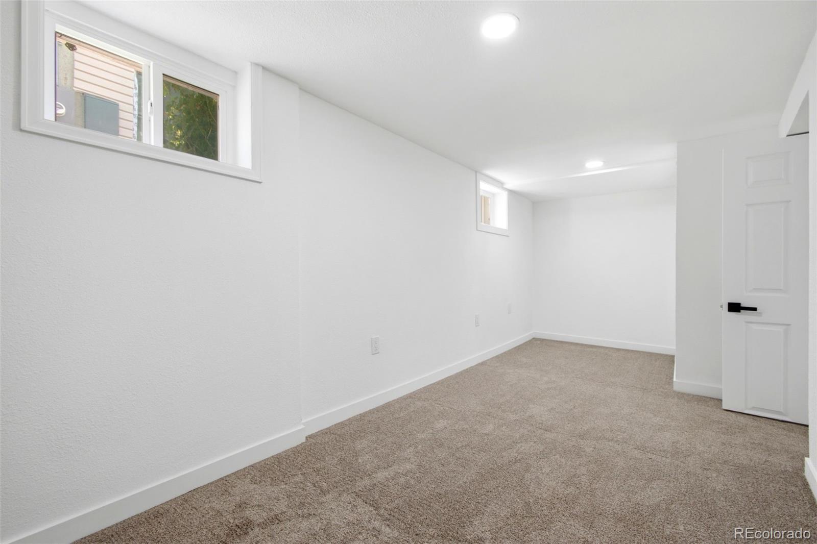MLS Image #23 for 2258 s corona street,denver, Colorado
