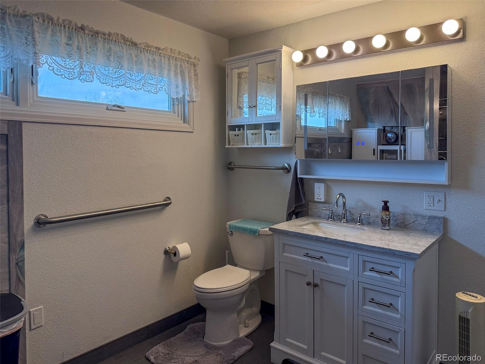 MLS Image #15 for 386  eldridge street,burlington, Colorado