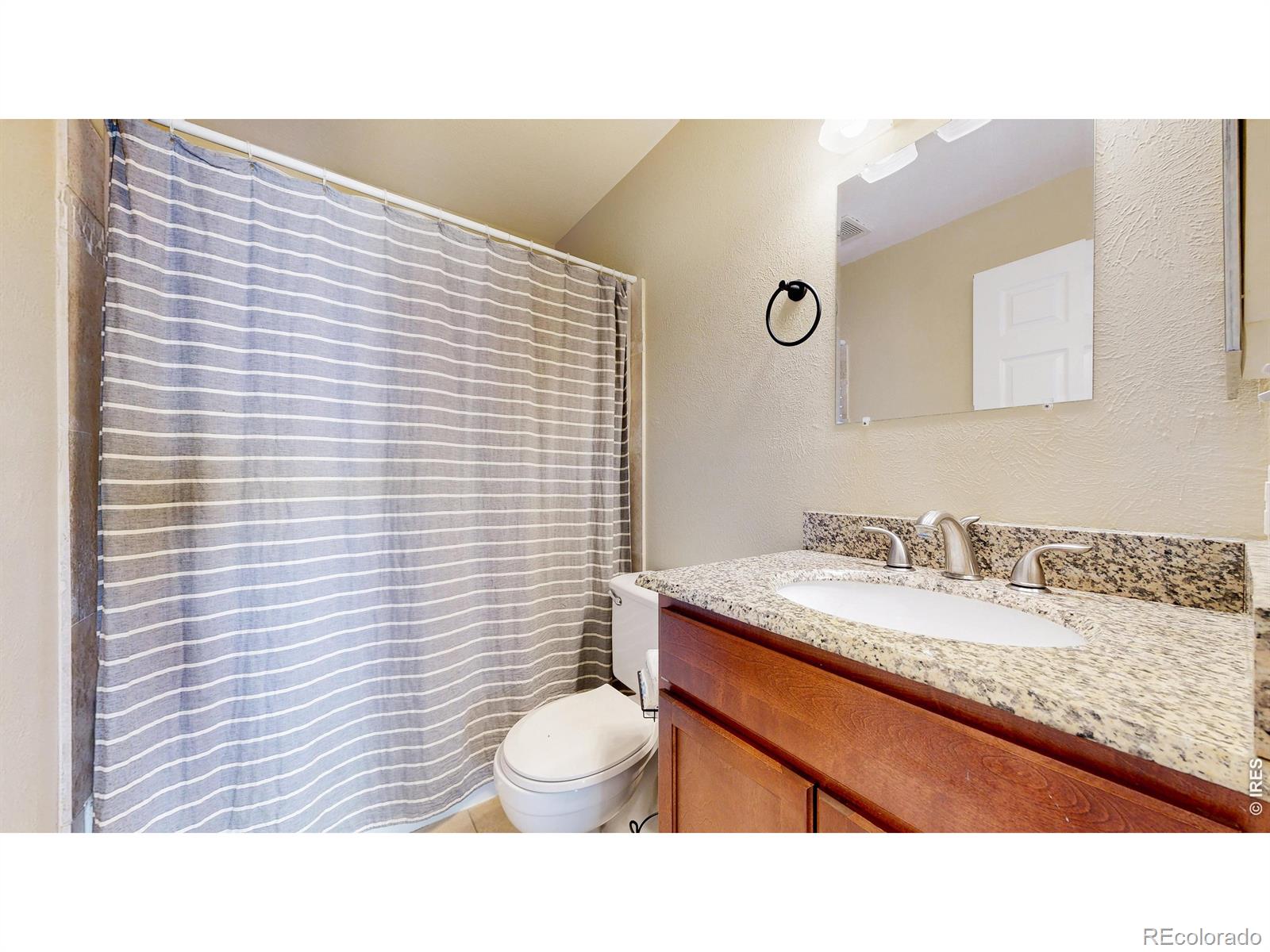 MLS Image #7 for 5047 e 112th court,thornton, Colorado