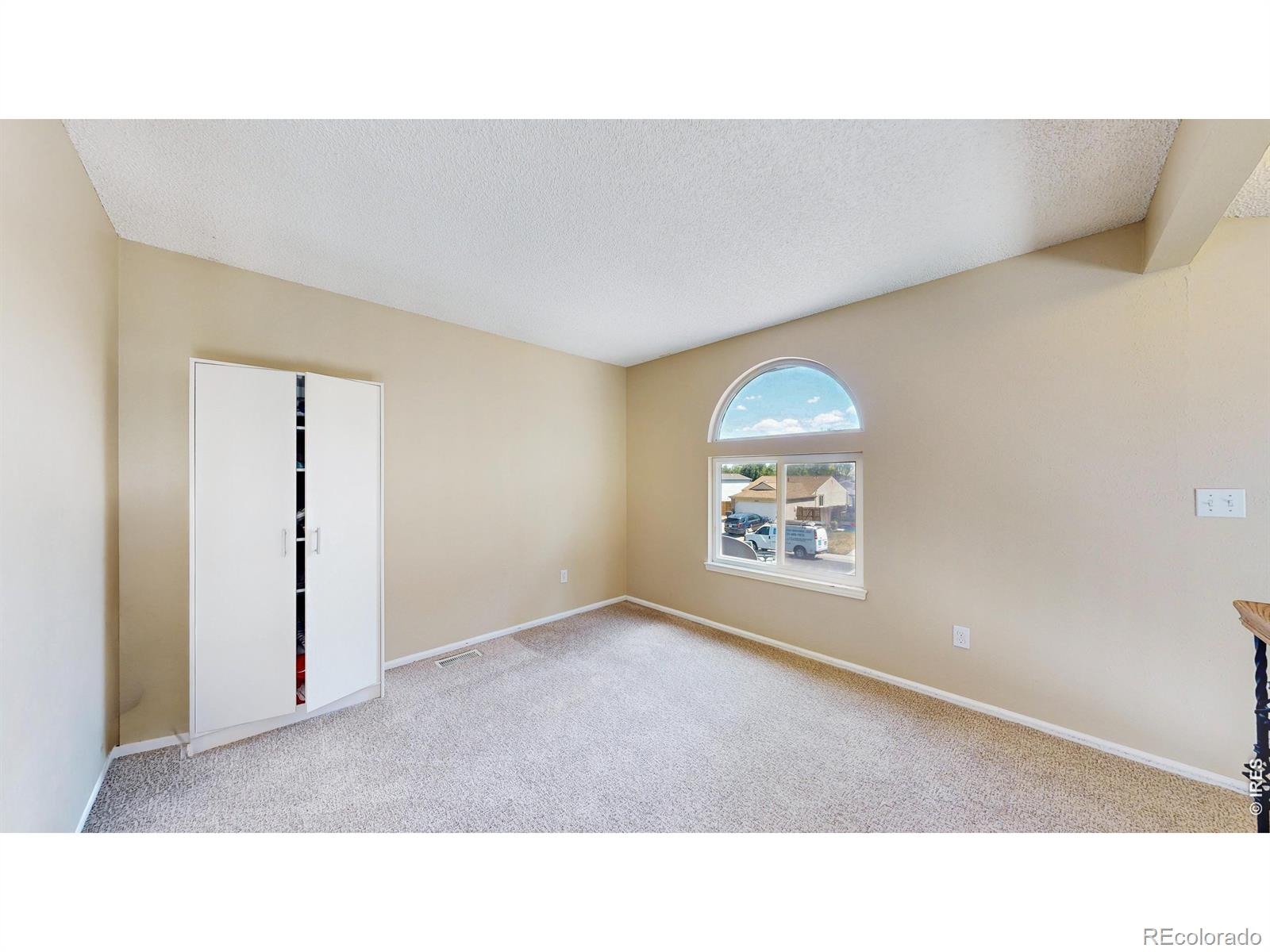 MLS Image #8 for 5047 e 112th court,thornton, Colorado