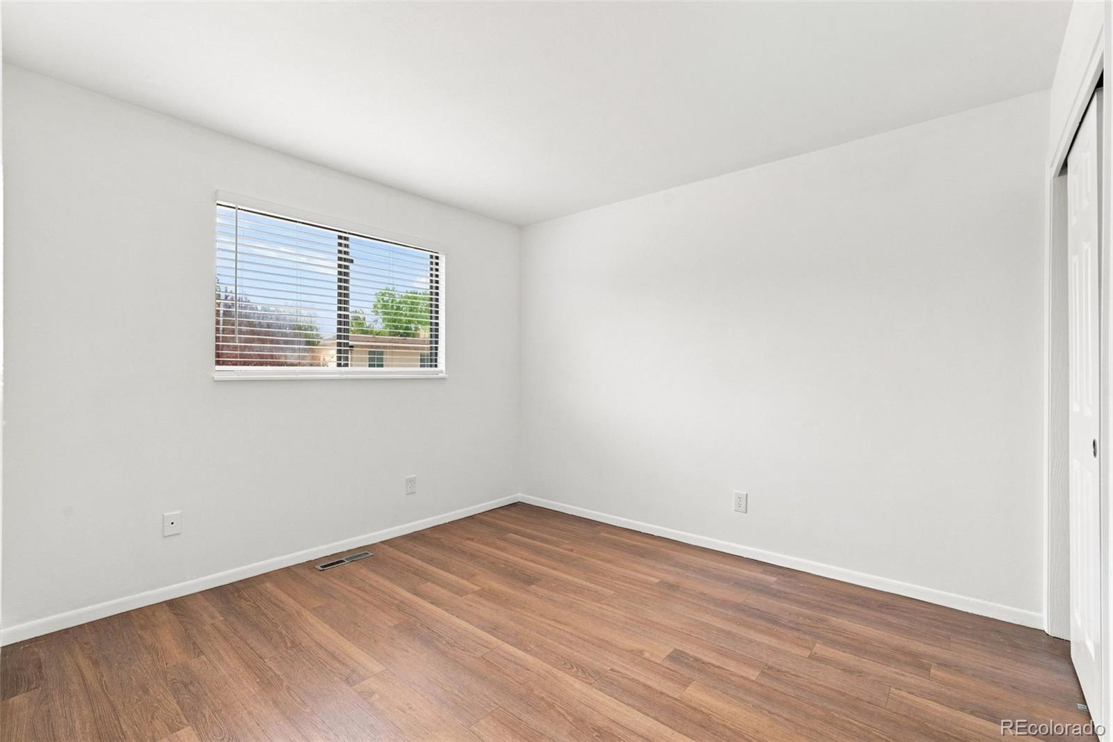 MLS Image #11 for 17958 e oxford drive,aurora, Colorado