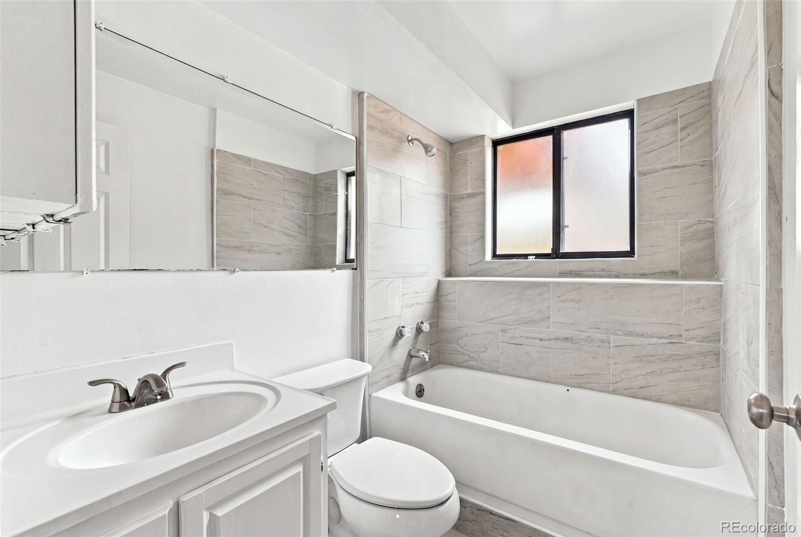 MLS Image #20 for 17958 e oxford drive,aurora, Colorado