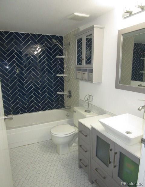 MLS Image #18 for 13800 e marina drive,aurora, Colorado