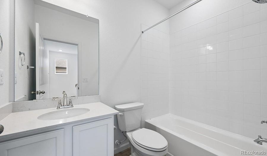 MLS Image #13 for 21391 e 67th avenue,aurora, Colorado