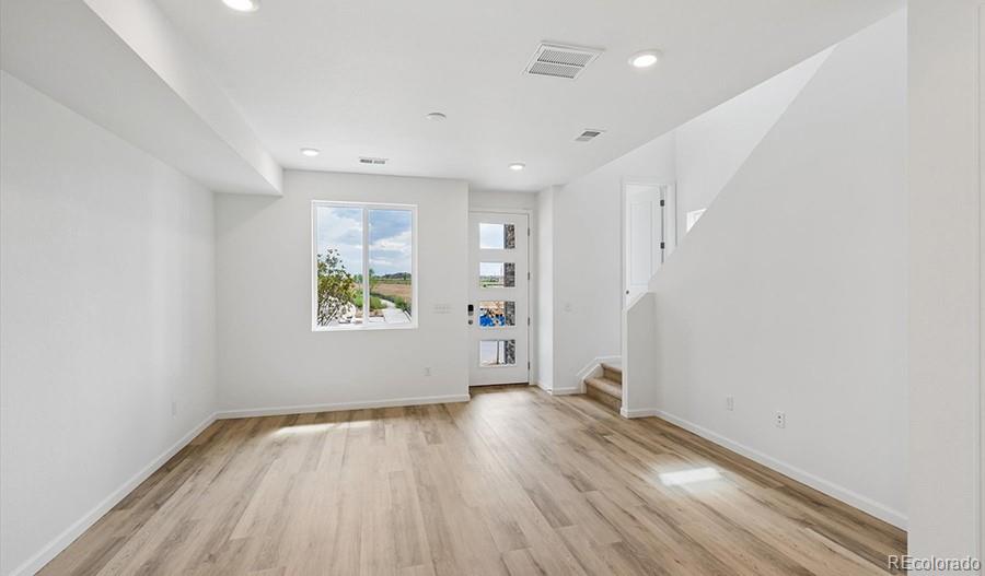 MLS Image #2 for 21391 e 67th avenue,aurora, Colorado