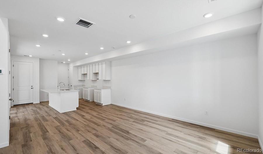 MLS Image #3 for 21391 e 67th avenue,aurora, Colorado