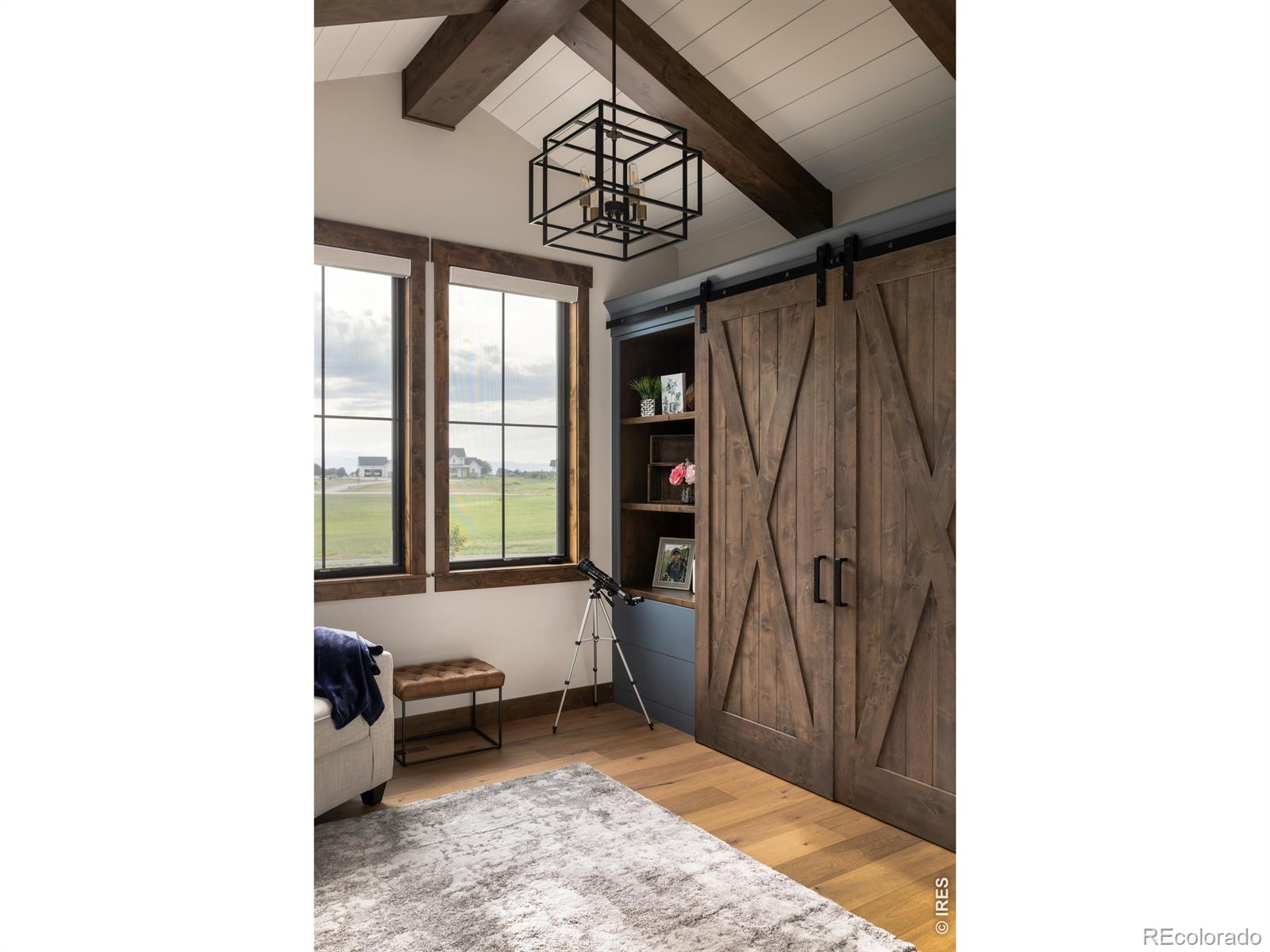 MLS Image #13 for 35168  hillhouse lane,windsor, Colorado