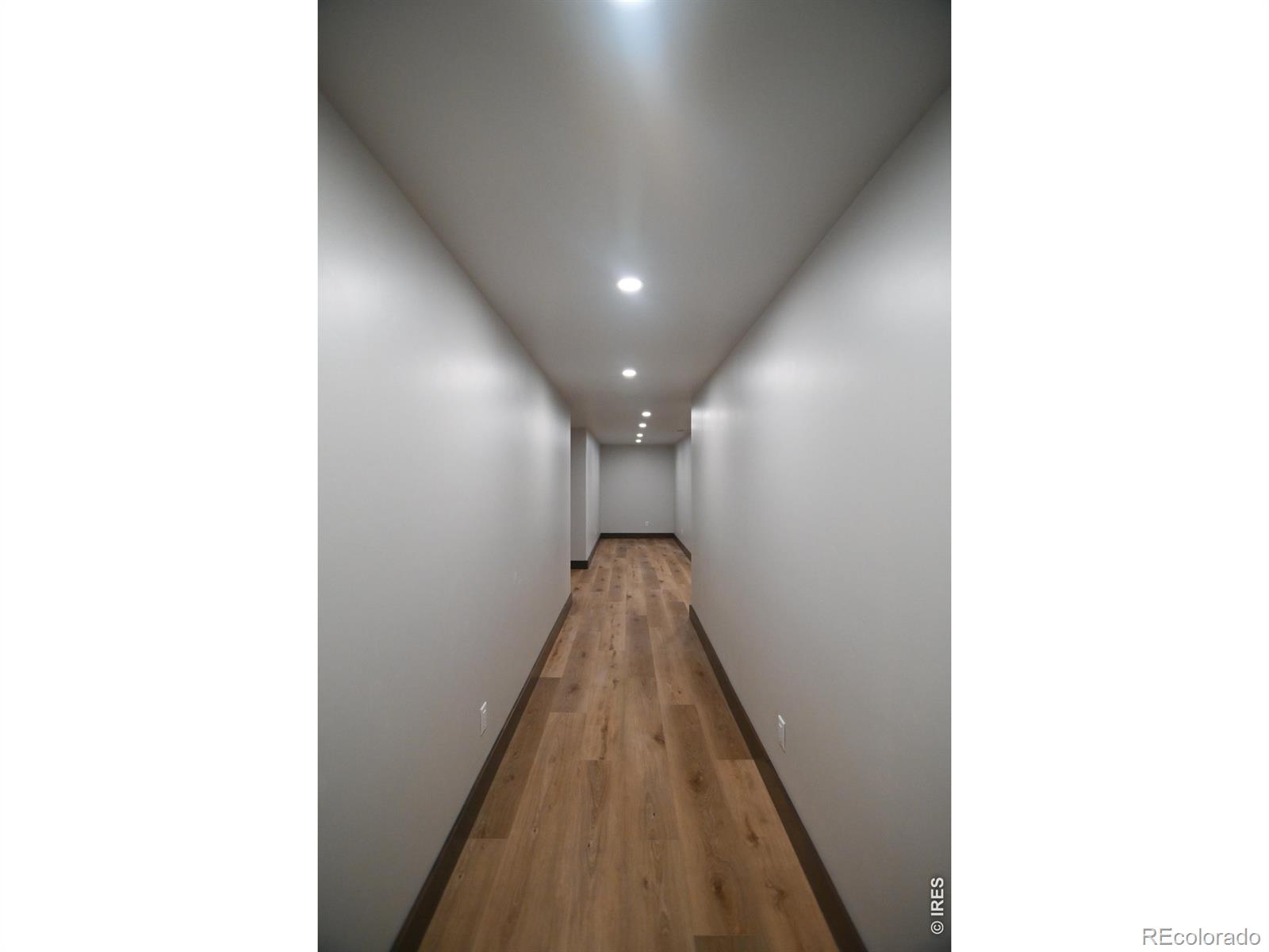 MLS Image #29 for 35168  hillhouse lane,windsor, Colorado