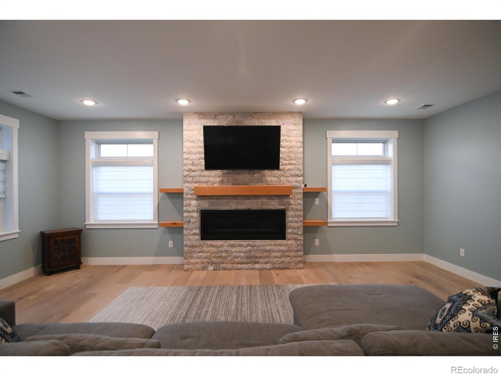 MLS Image #39 for 35168  hillhouse lane,windsor, Colorado