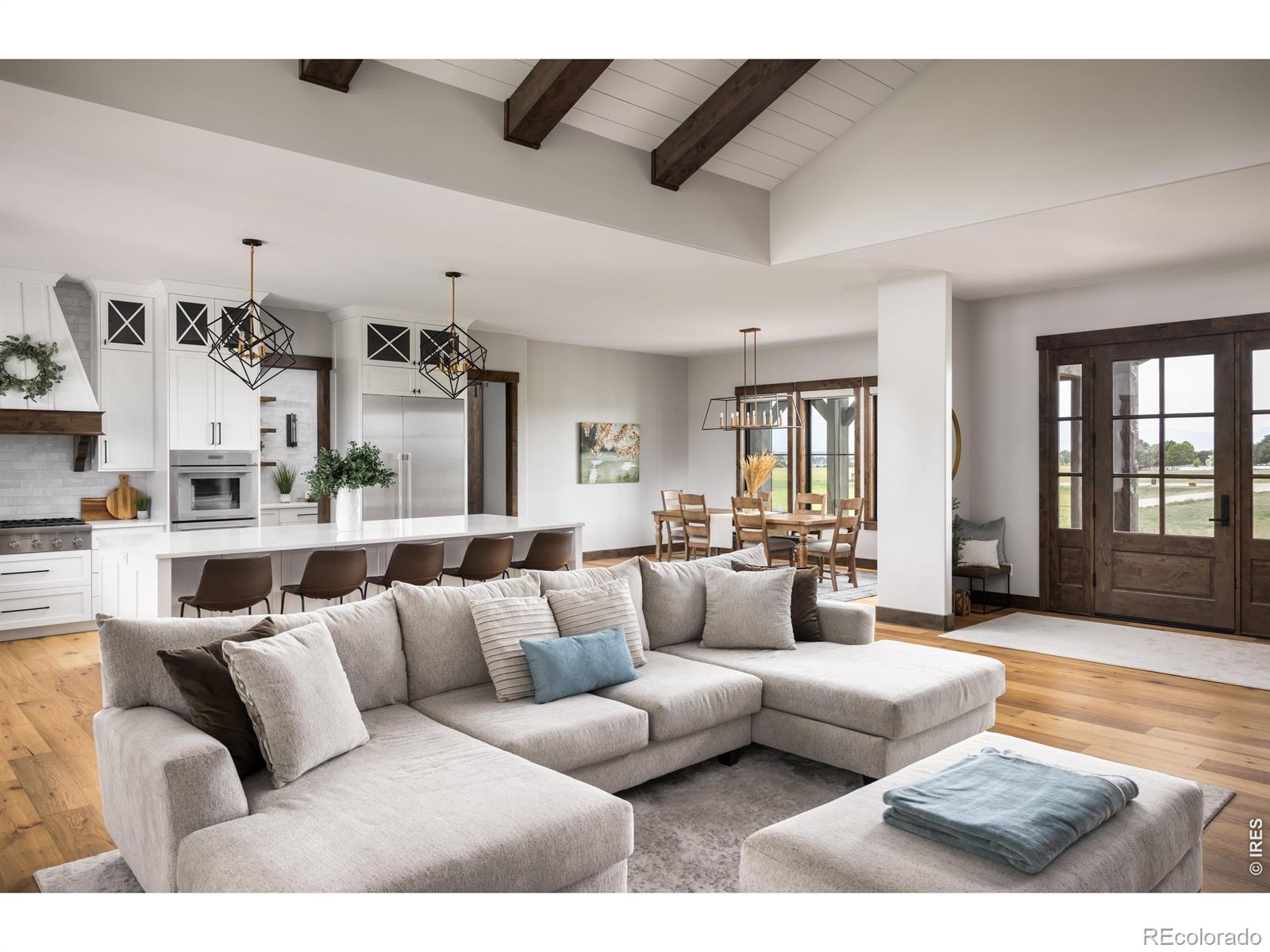 MLS Image #8 for 35168  hillhouse lane,windsor, Colorado