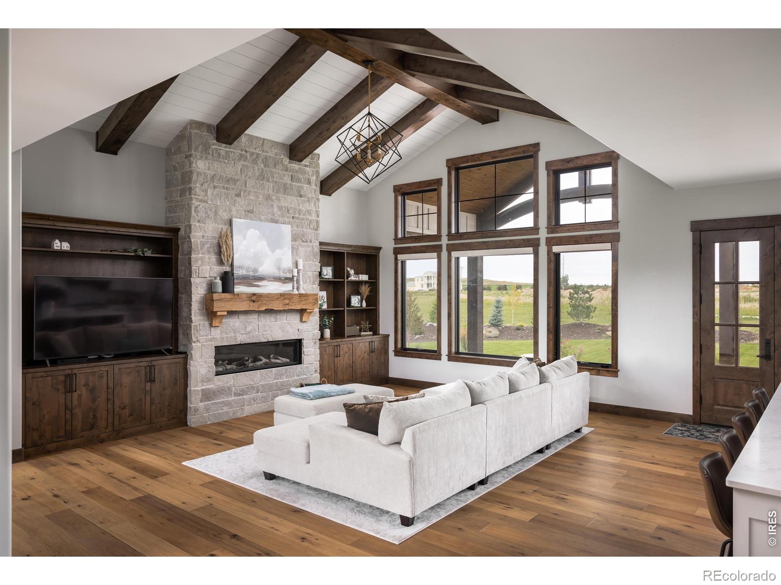 MLS Image #9 for 35168  hillhouse lane,windsor, Colorado