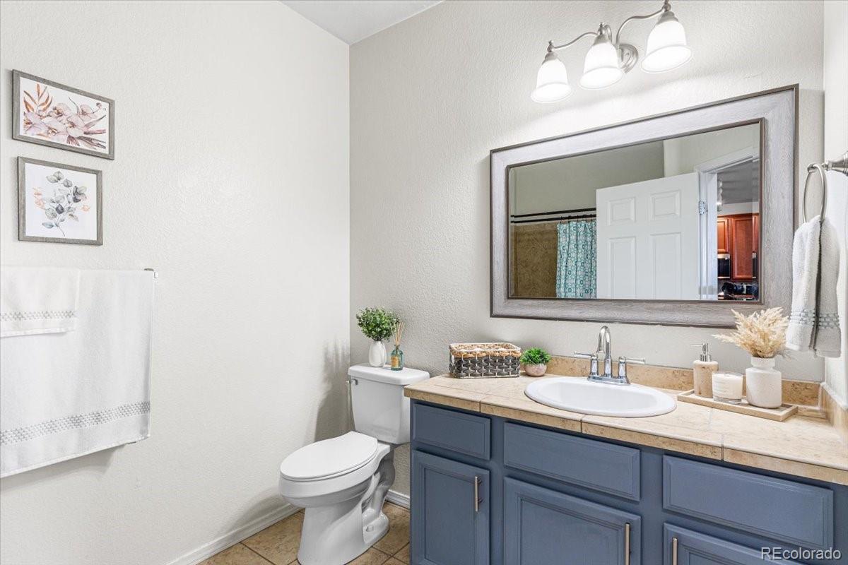 MLS Image #18 for 8489  canyon rim circle,englewood, Colorado