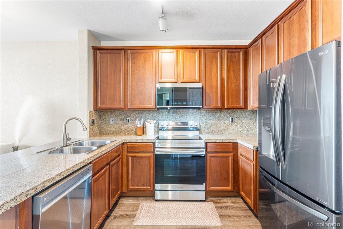 MLS Image #4 for 8489  canyon rim circle,englewood, Colorado