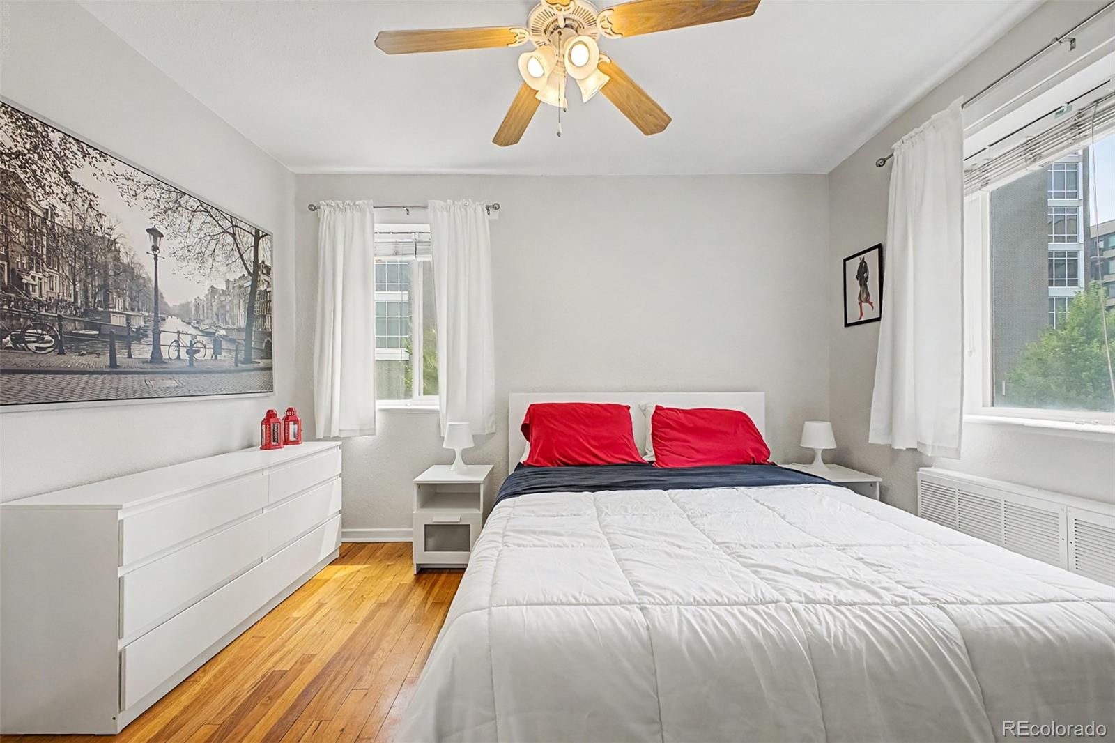 MLS Image #13 for 1101  bellaire street,denver, Colorado