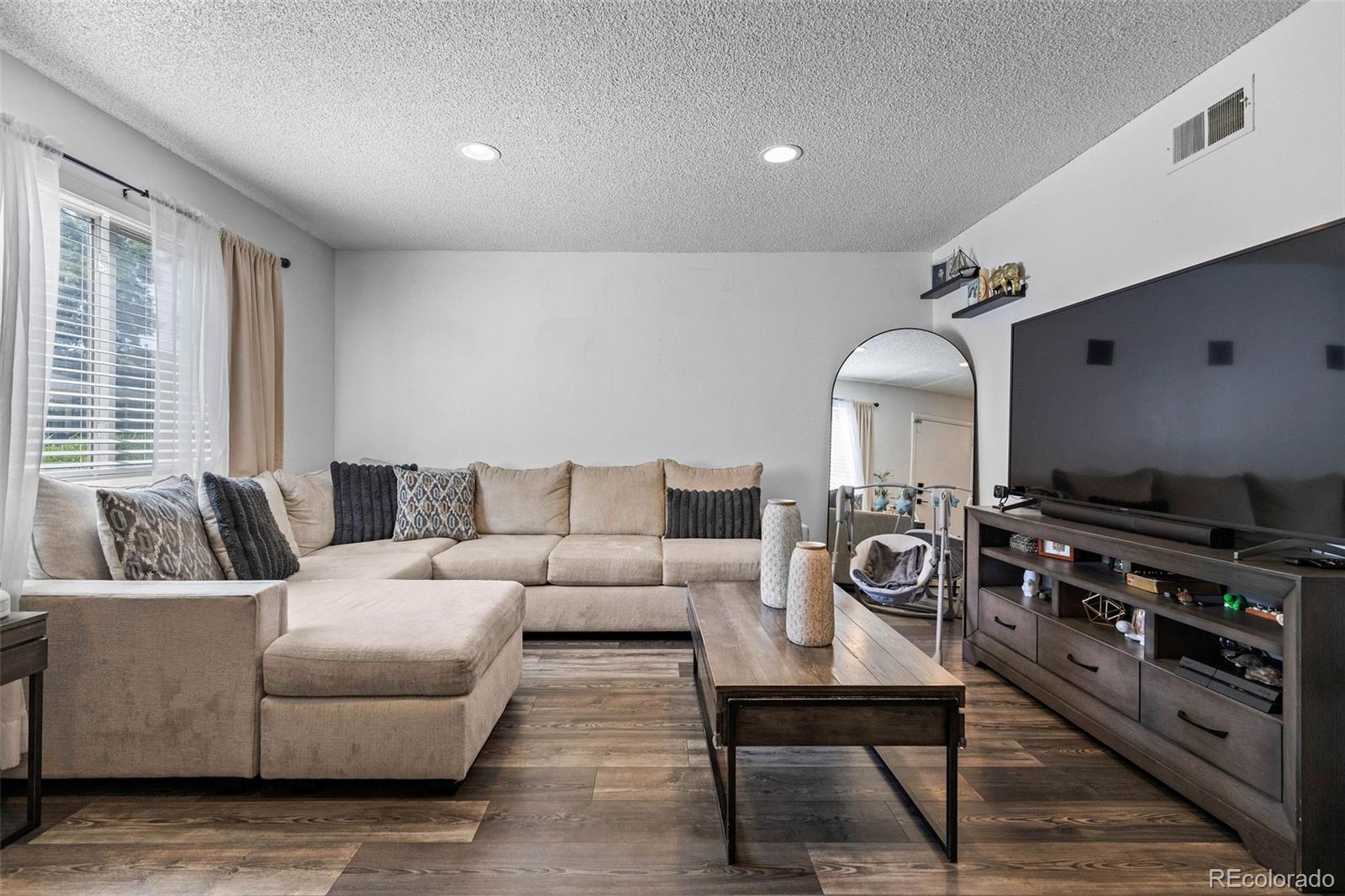 MLS Image #3 for 1184 s uvalda street,aurora, Colorado