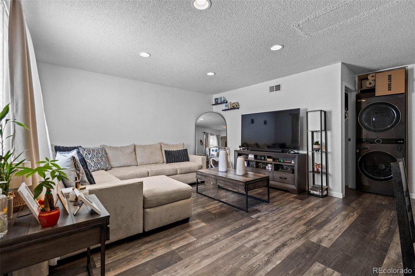 MLS Image #4 for 1184 s uvalda street,aurora, Colorado