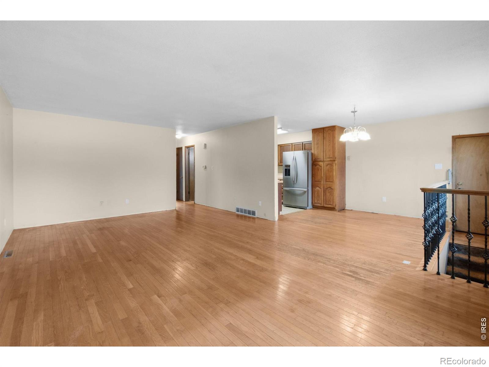 MLS Image #4 for 1316  19th avenue,longmont, Colorado